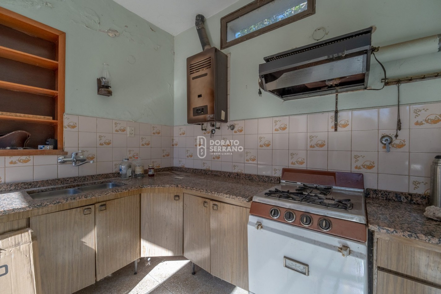 SOBRIA & ELEGANTE & RESIDENCIAL