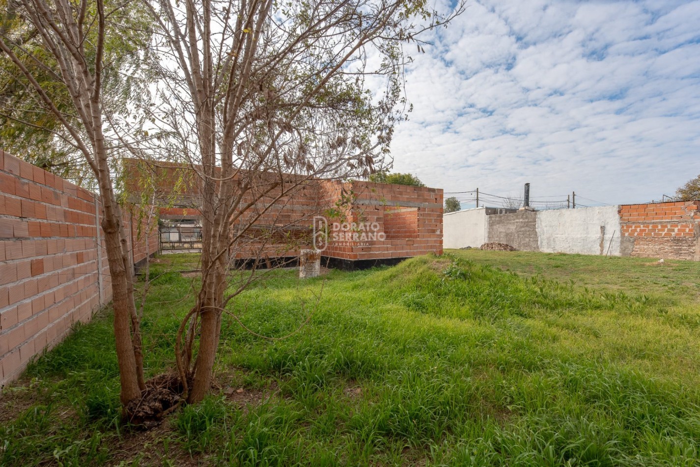 LOTE + CASA A TERMINAR! 