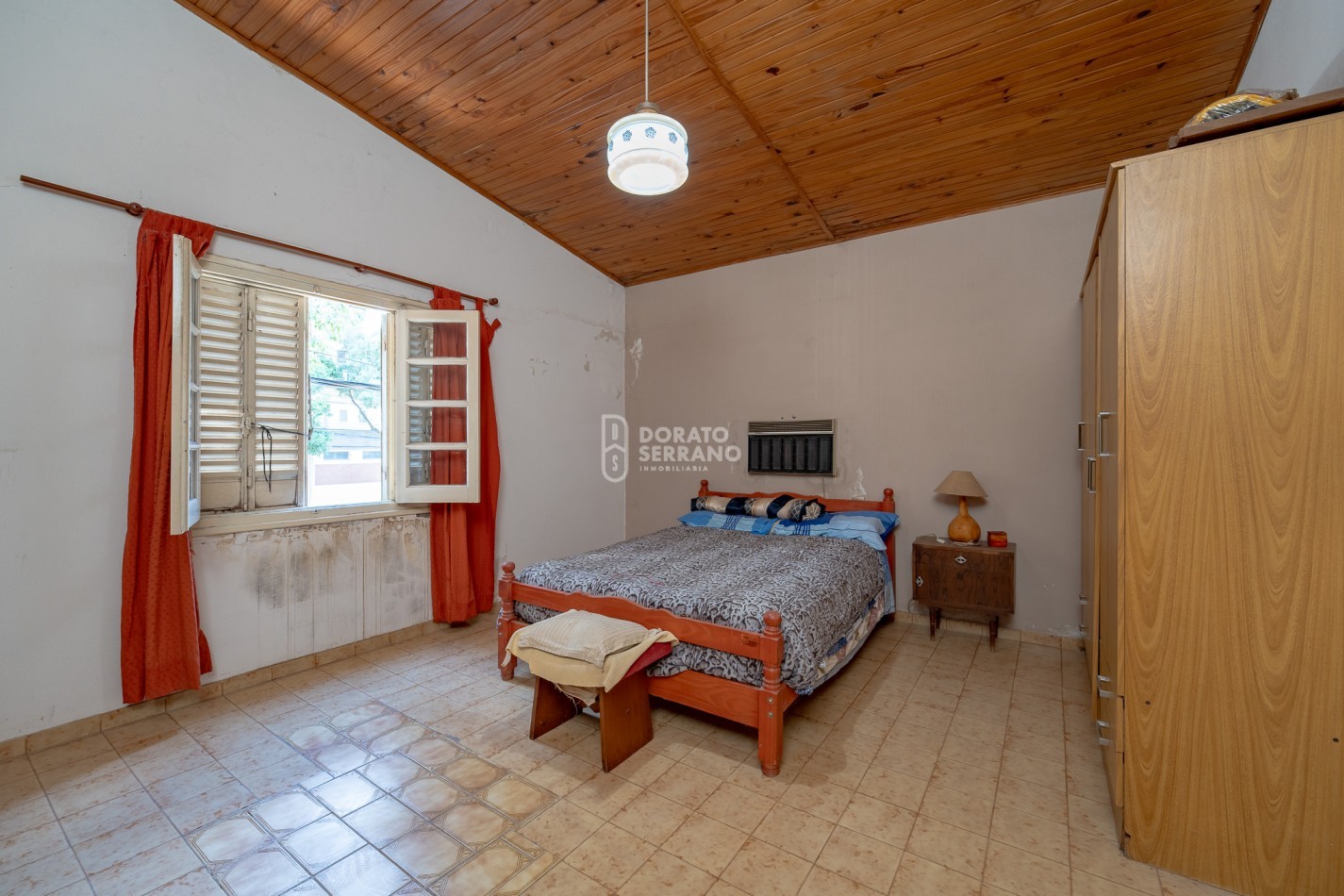 3X1 / CASA - DEPTO - LOCAL -  PASOS DE LA PLAZA CENTRAL!