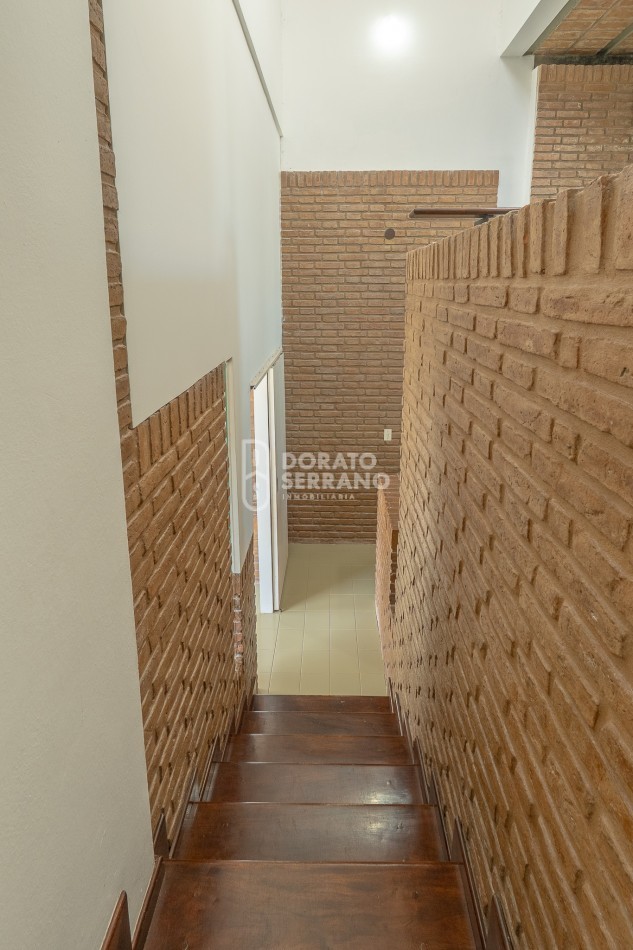 LOCAL & CONSULTORIO & OFICINA! O DEPTO!!!