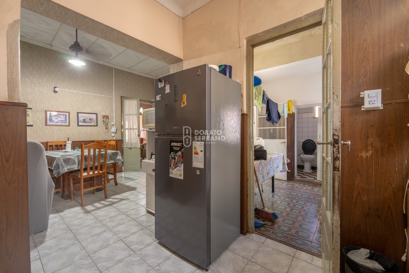 OPERATIVA! A MTS. DE AVENIDA! TODOS LOS SERVICIOS.