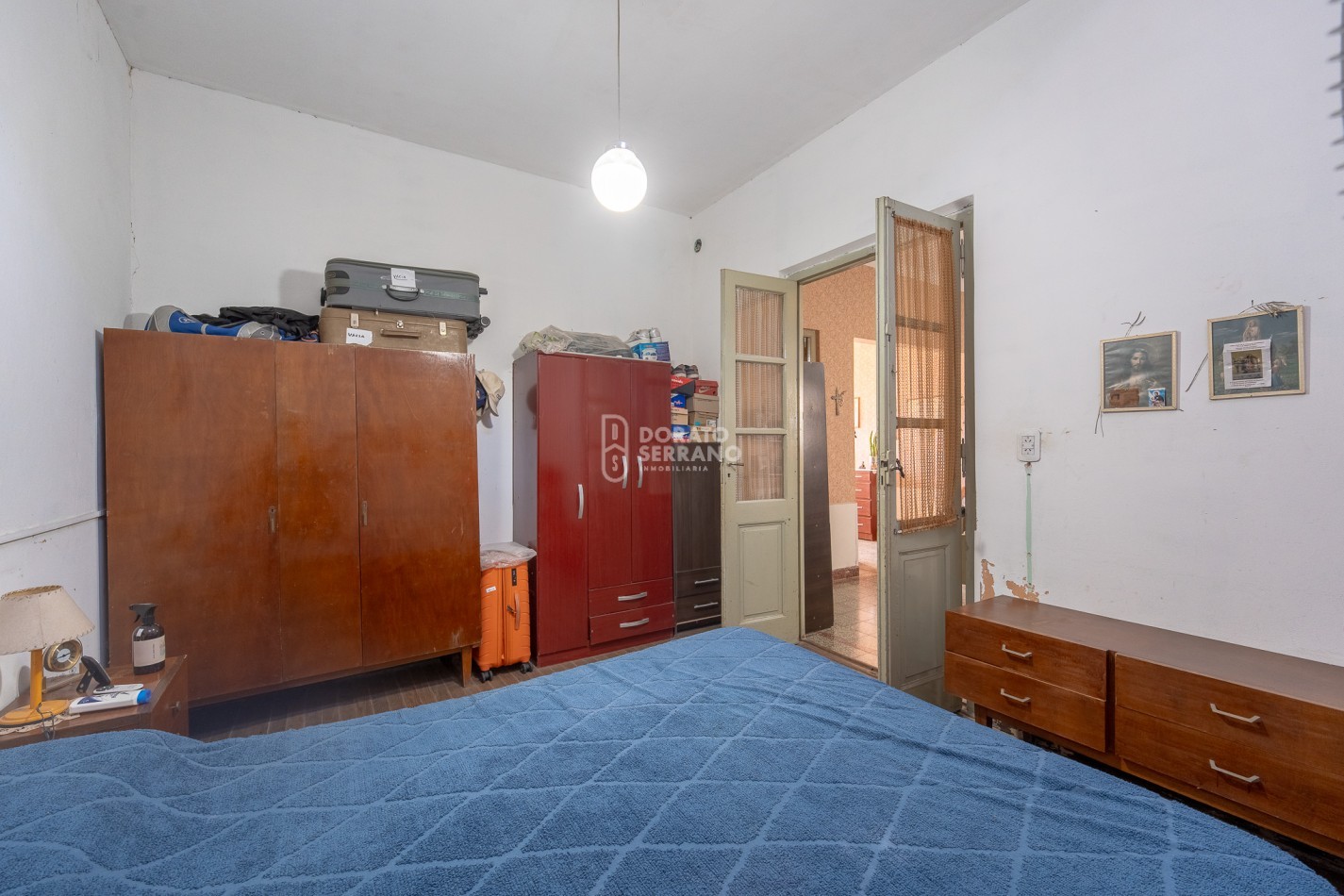 OPERATIVA! A MTS. DE AVENIDA! TODOS LOS SERVICIOS.