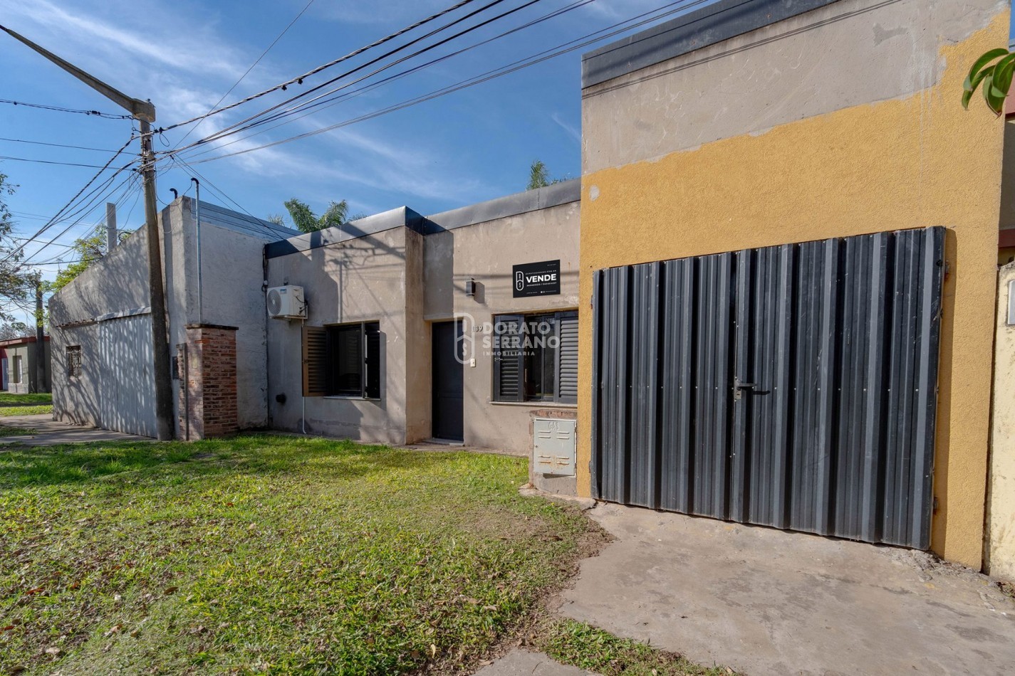 CASA NUEVA! AREA RESIDENCIAL!
