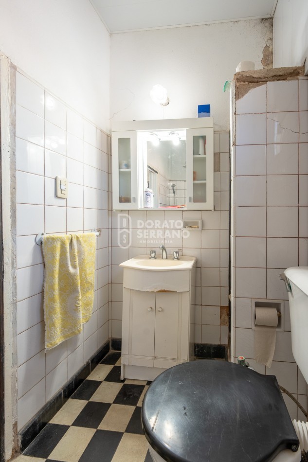 OPERATIVA! A MTS. DE AVENIDA! TODOS LOS SERVICIOS.