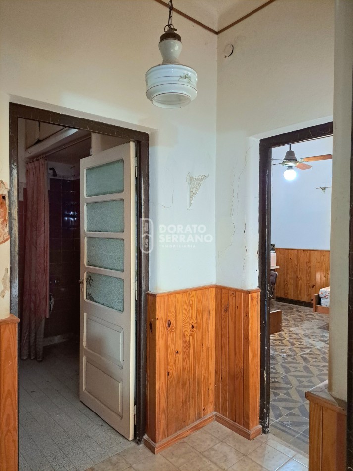 LOTE + CASA A RECICLAR -