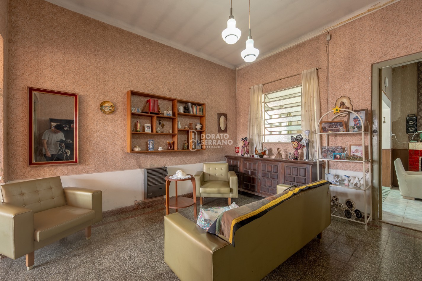 OPERATIVA! A MTS. DE AVENIDA! TODOS LOS SERVICIOS.