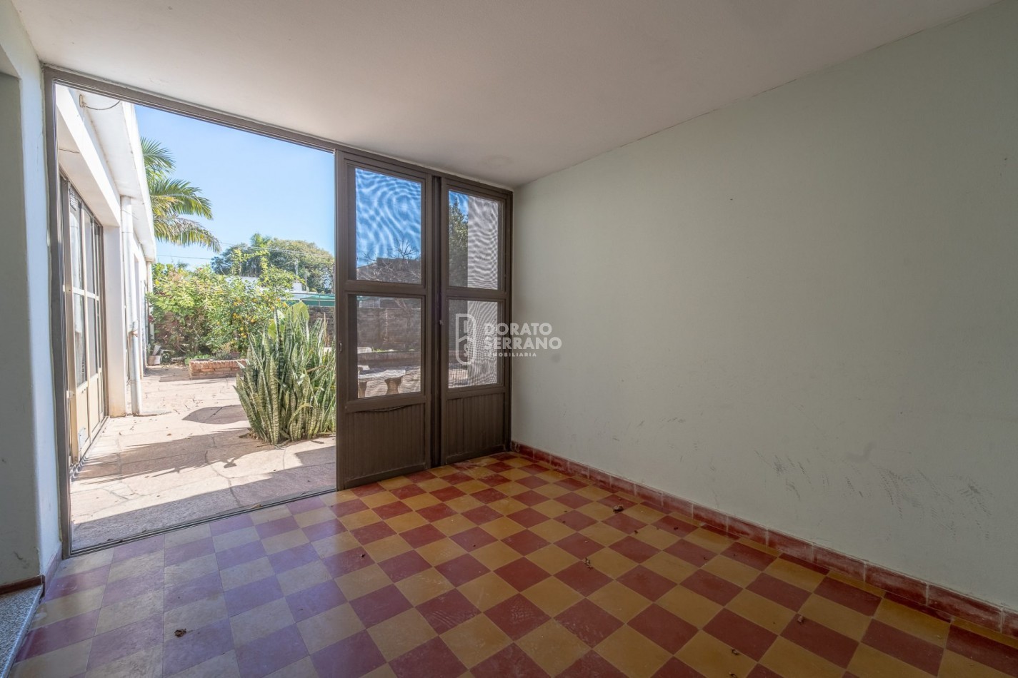 SOBRIA & ELEGANTE & RESIDENCIAL