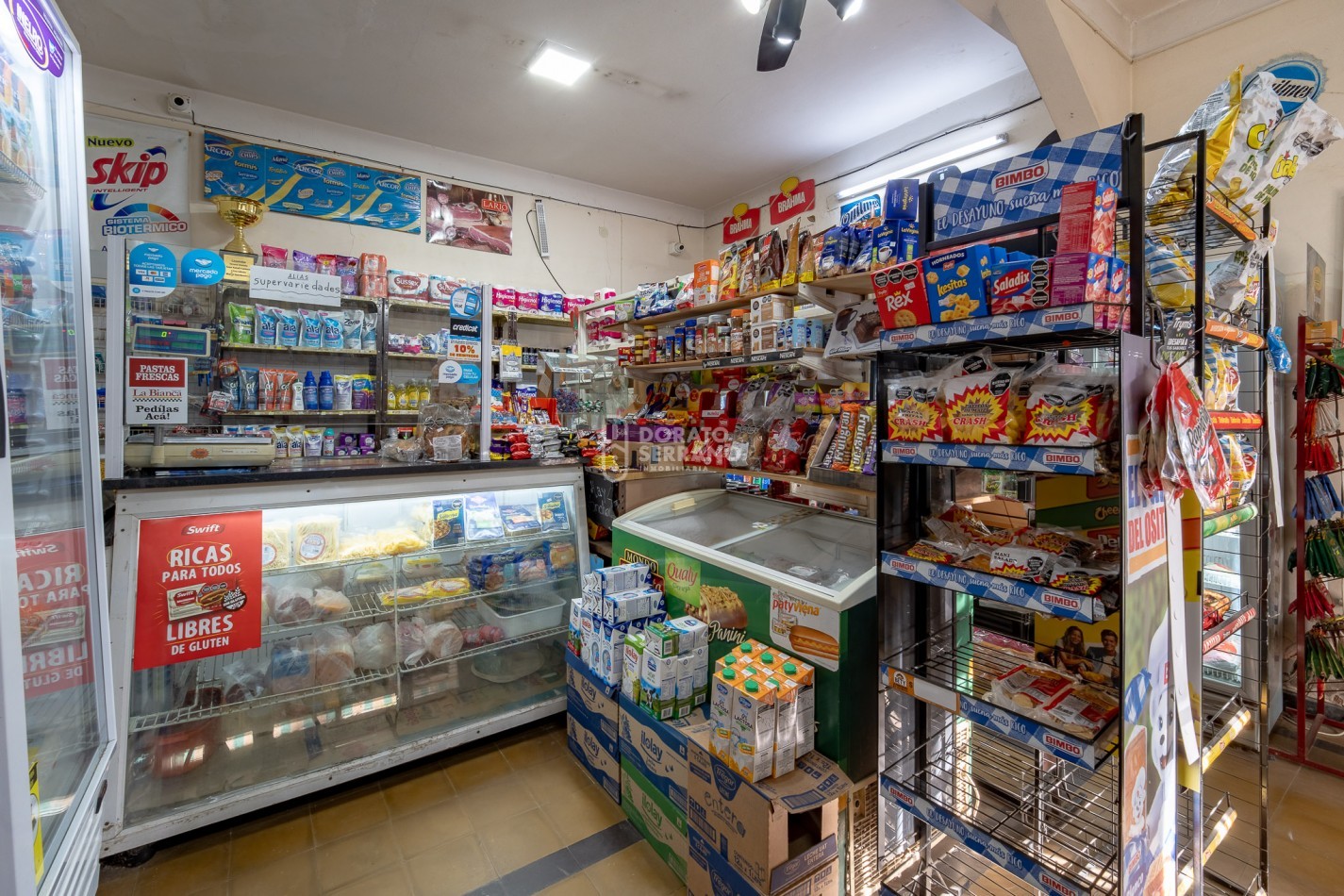 3X1 / CASA - DEPTO - LOCAL -  PASOS DE LA PLAZA CENTRAL!