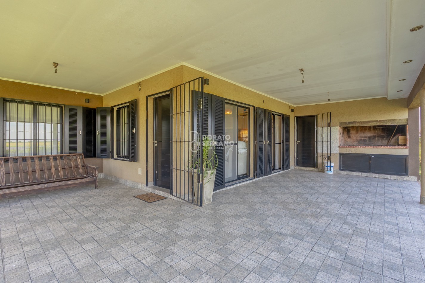 EXTRAORDINARIA! BARRIO GALVEZ - LAGUNA DE LOTTO.