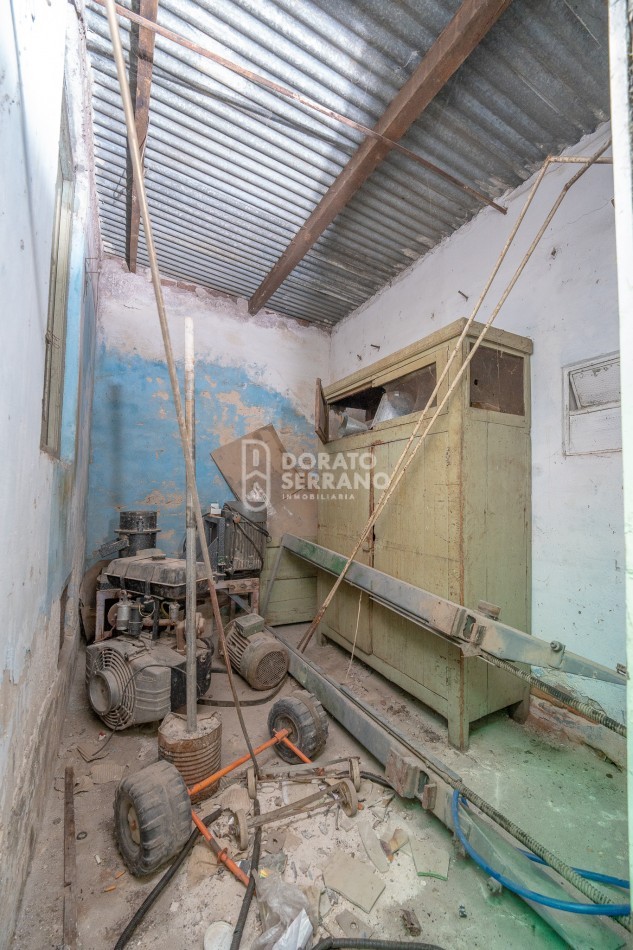 42 MTS. DE FRENTE EN ESQUINA! MAXIMAS POSIBILIDADES SOBRE 25 DE MAYO!