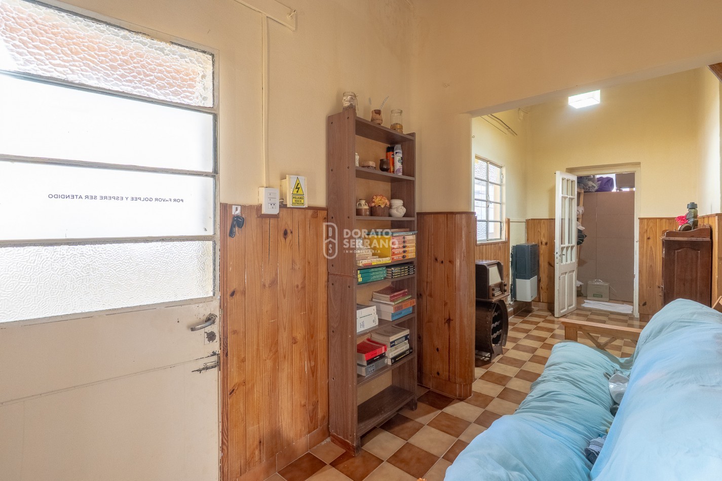 CASA + LOCAL + DEPOSITO.