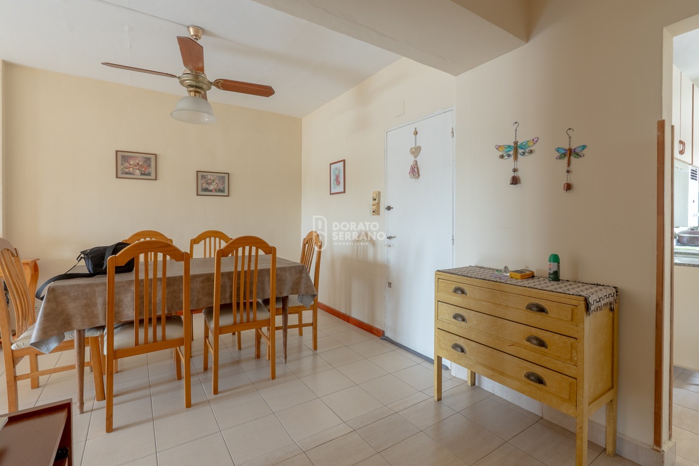 3 DORMITORIOS + 2 BAÑOS + DOBLE BALCON! 96 M2!