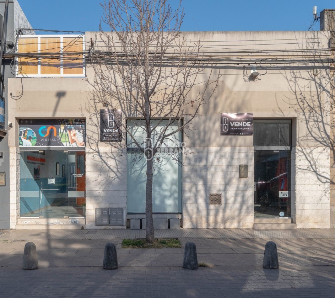 LOCAL + OFICINAS + LOTE 10X50 / MICROCENTRO!