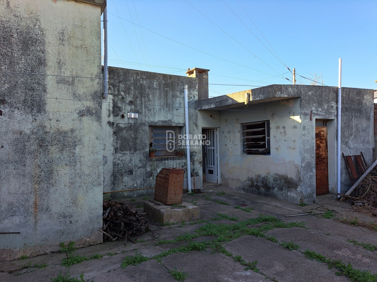 LOTE IDEAL + CASA A RECICLAR / EN PLENO BARRIO PROGRESO!