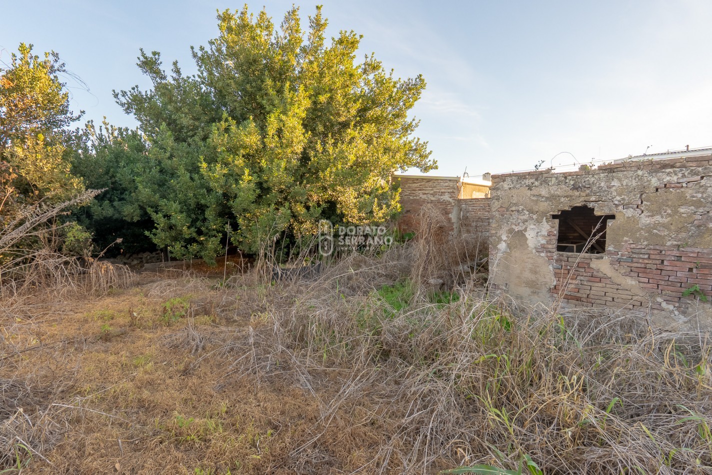 LOTE IDEAL + CASA A RECICLAR / EN PLENO BARRIO PROGRESO!