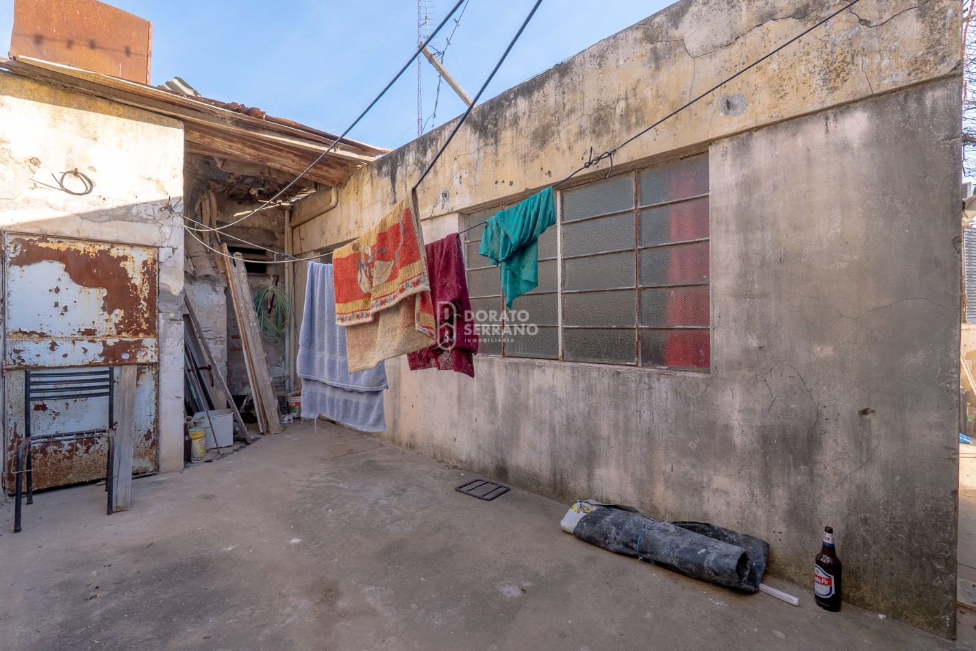 CASA A RECICLAR!