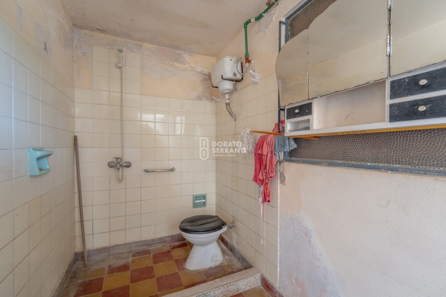 SOBRIA & ELEGANTE & RESIDENCIAL
