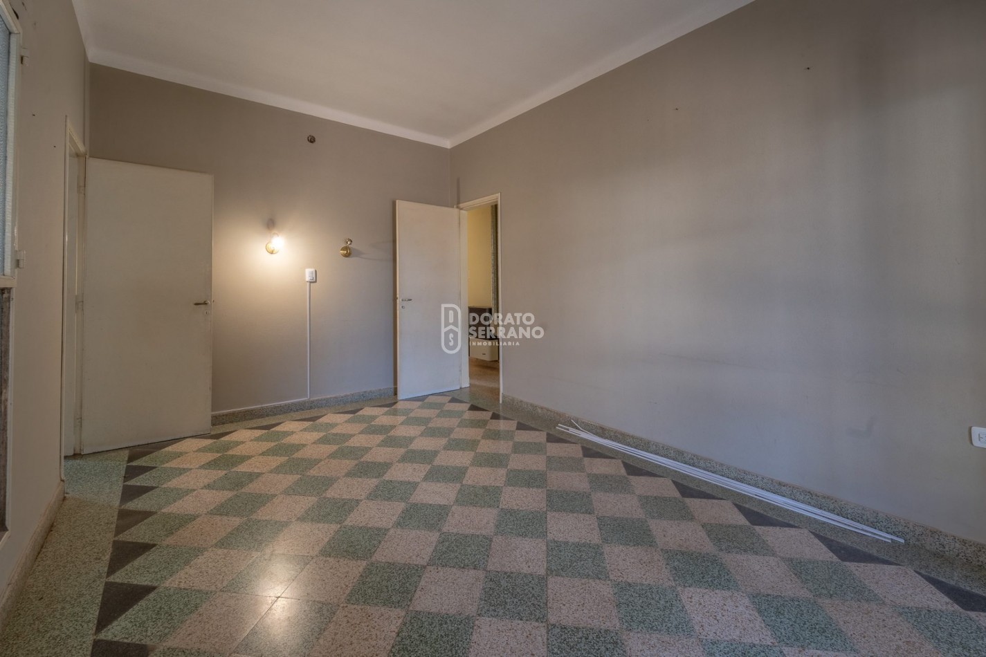 SOBRIA & ELEGANTE & RESIDENCIAL