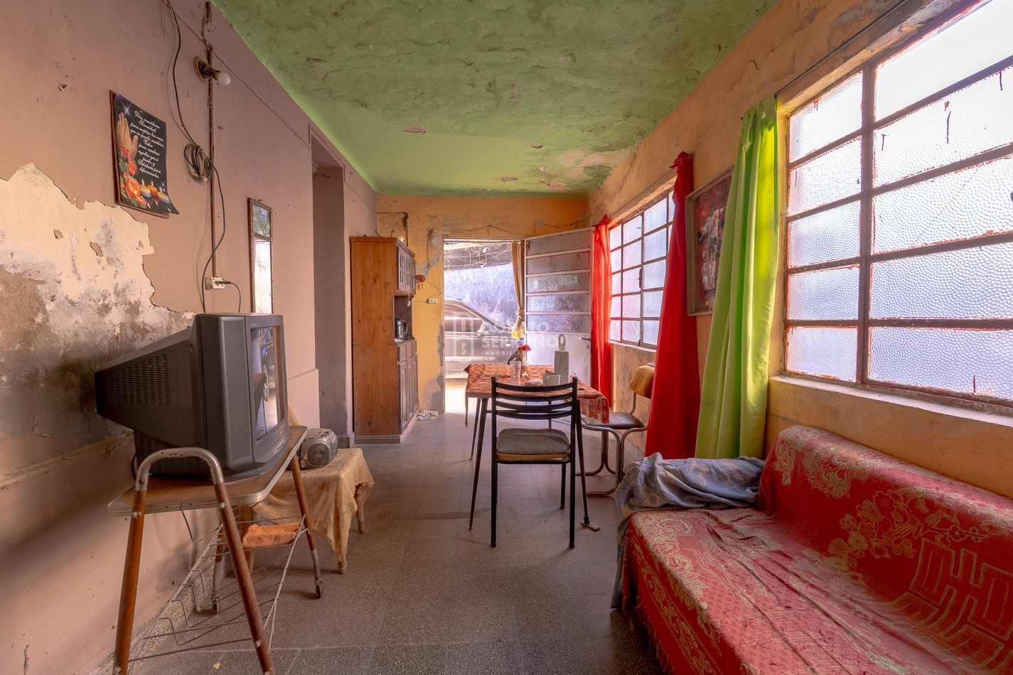 CASA A RECICLAR!