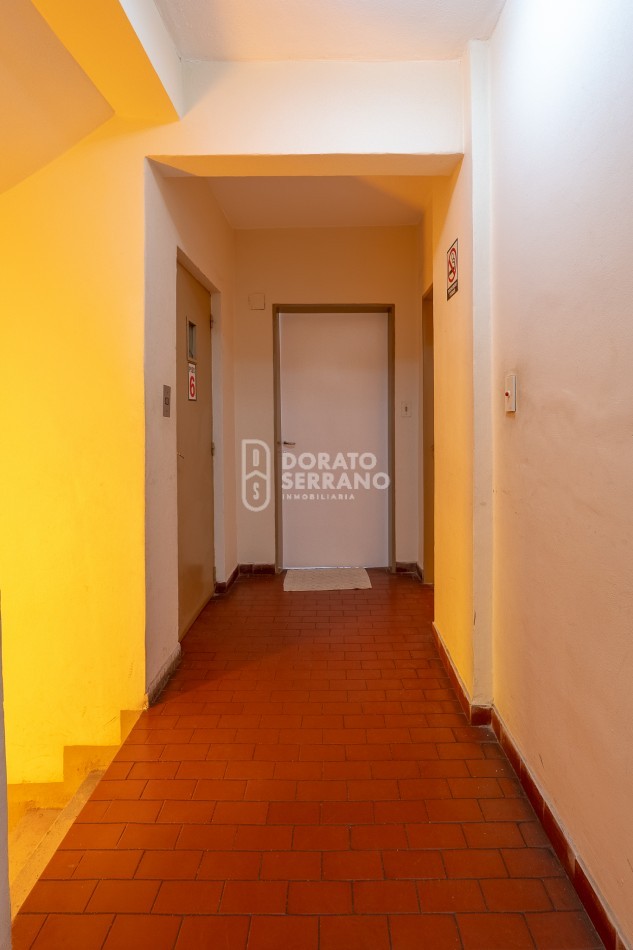 DEPTO. 2 DORMITORIOS! IMPECABLE! SOBRE AVENIDA J. NEWBERY!