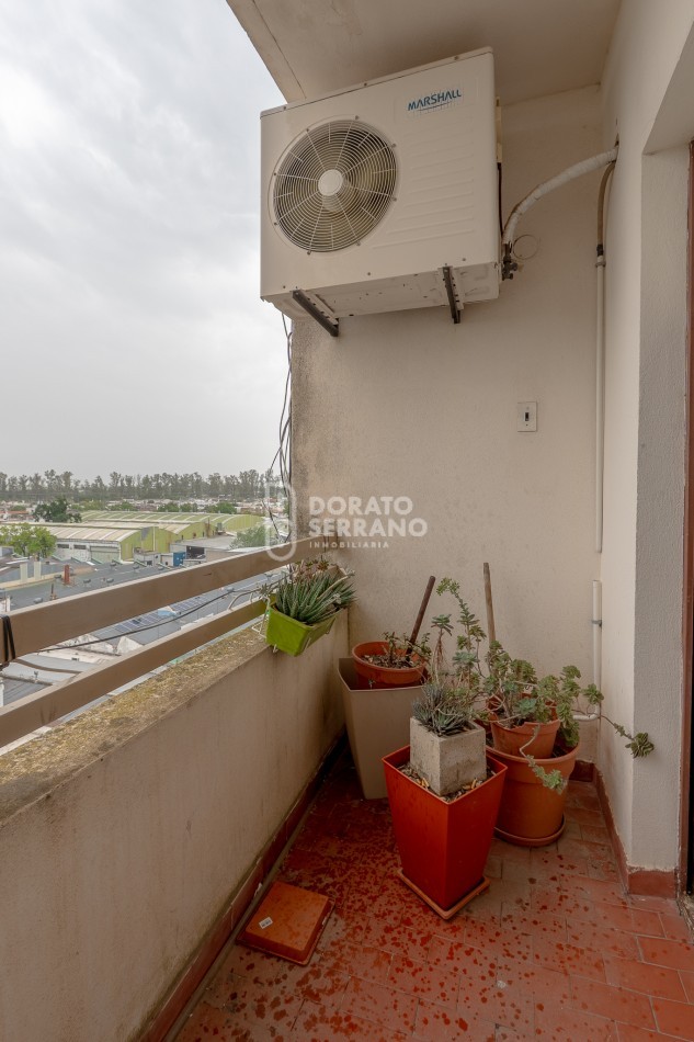 3 DORMITORIOS + 2 BAÑOS + DOBLE BALCON! 96 M2!