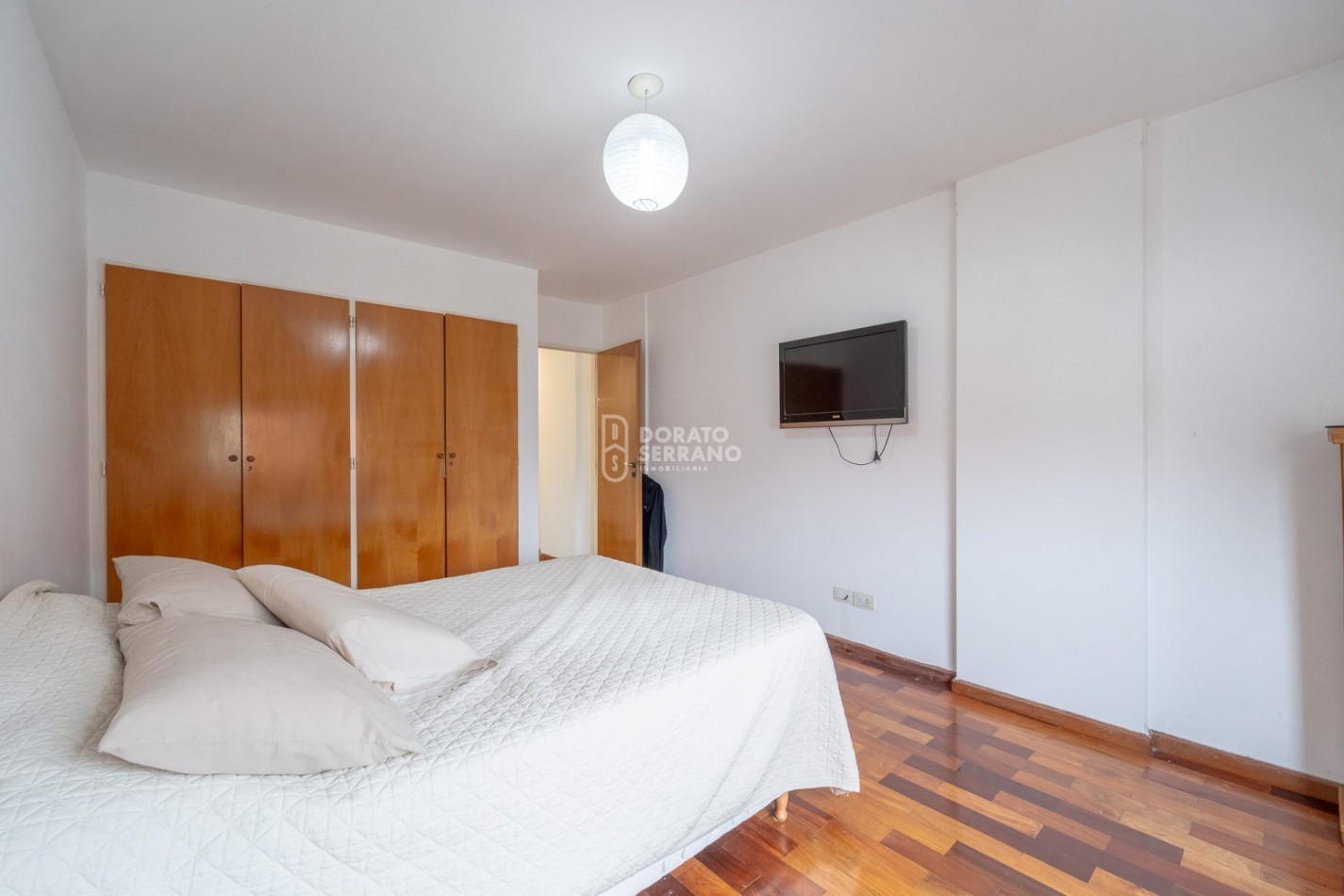 DEPTO. 1 DORMITORIO Y BAULERA S/ PEATONAL SAN MARTIN. ROSARIO!