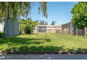 LOTE 10 X 30 - ZONA RESIEDENCIAL