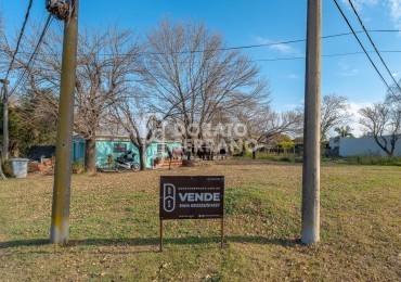 LOTE EN ESQUINA! PROYECCION DE FUTURO!
