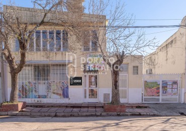 CASA + LOCAL + DEPOSITO.