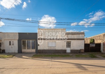 GRAN OPORTUNIDAD! / 17 MTS. DE FRENTE! CASI AV. REPUBLICA! /