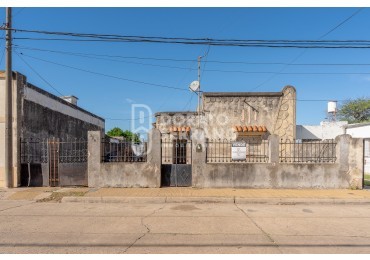 TERRENO FULL + CASA A RECICLAR!